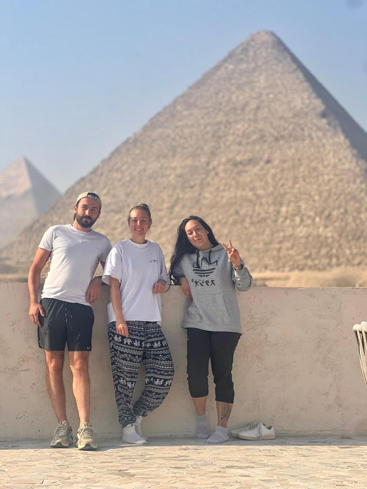 New Asia Pyramids View Kafret el-Gabal Extérieur photo