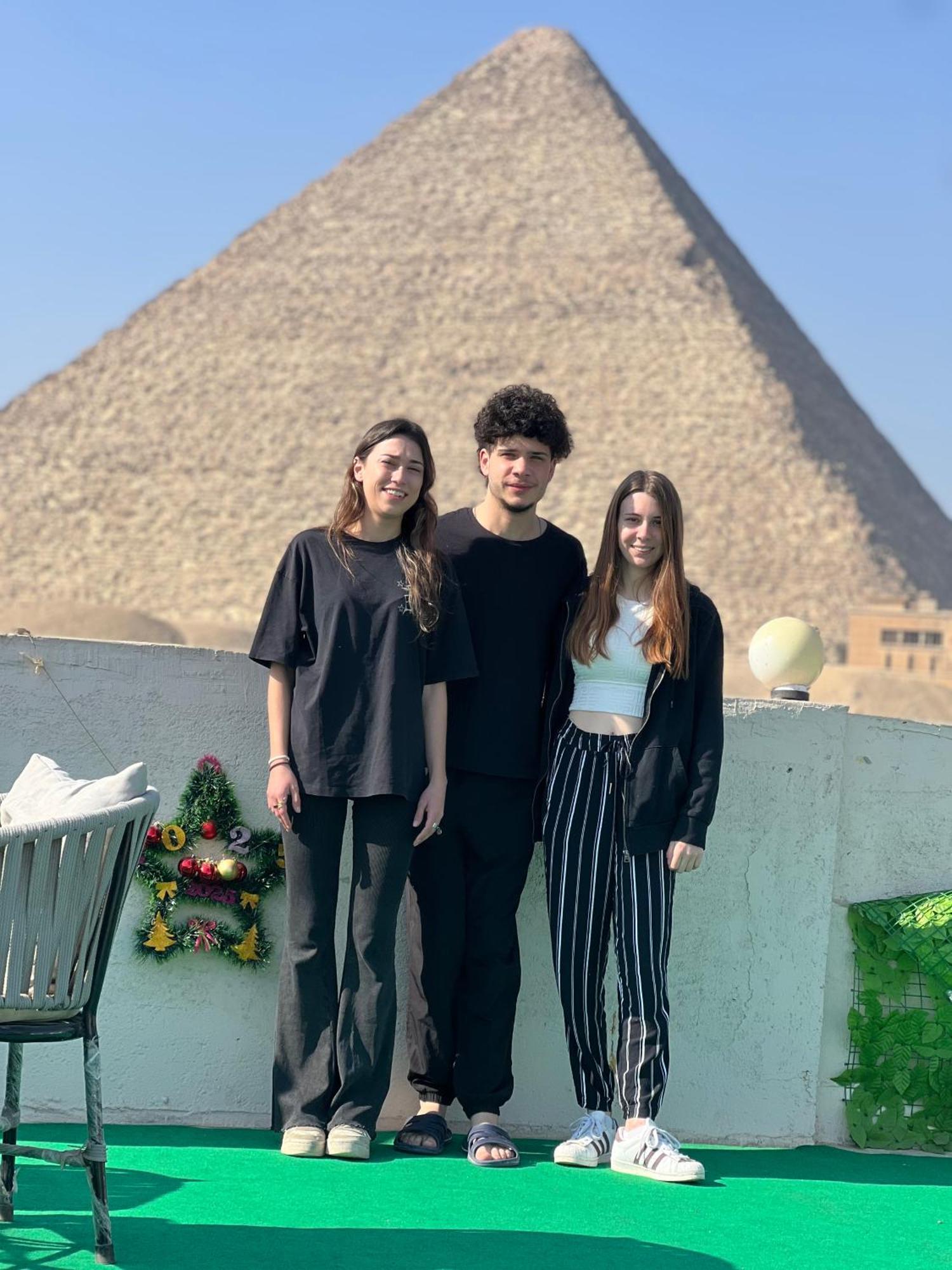 New Asia Pyramids View Kafret el-Gabal Extérieur photo